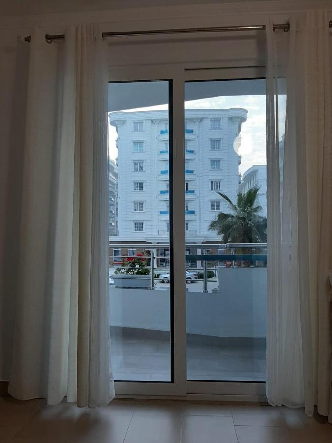 Best Summer Apartment Голем Экстерьер фото