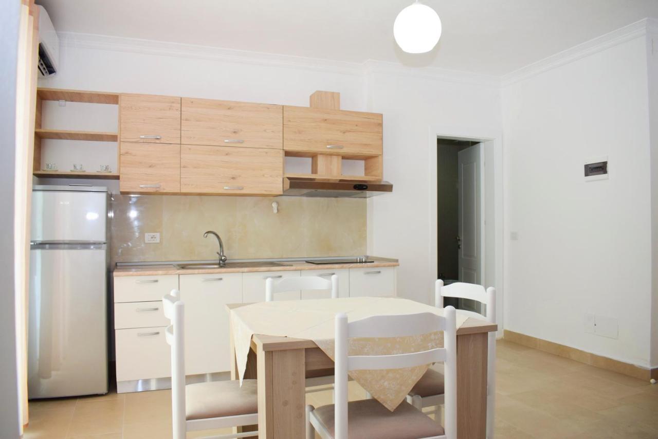 Best Summer Apartment Голем Экстерьер фото