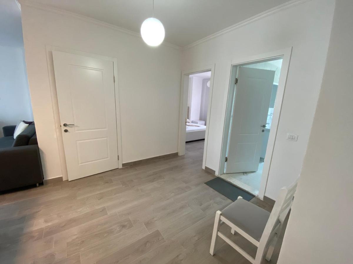 Best Summer Apartment Голем Экстерьер фото