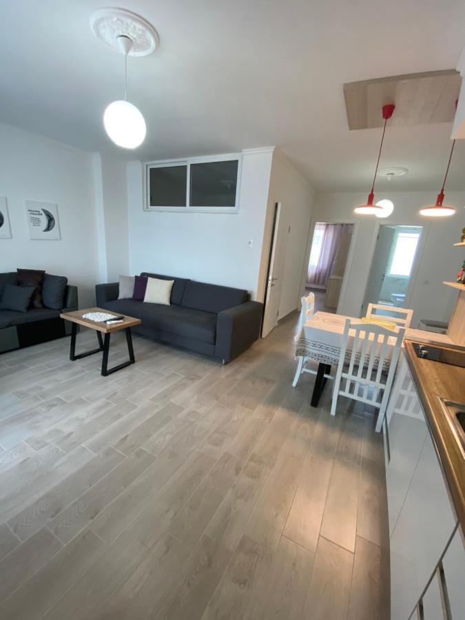 Best Summer Apartment Голем Экстерьер фото