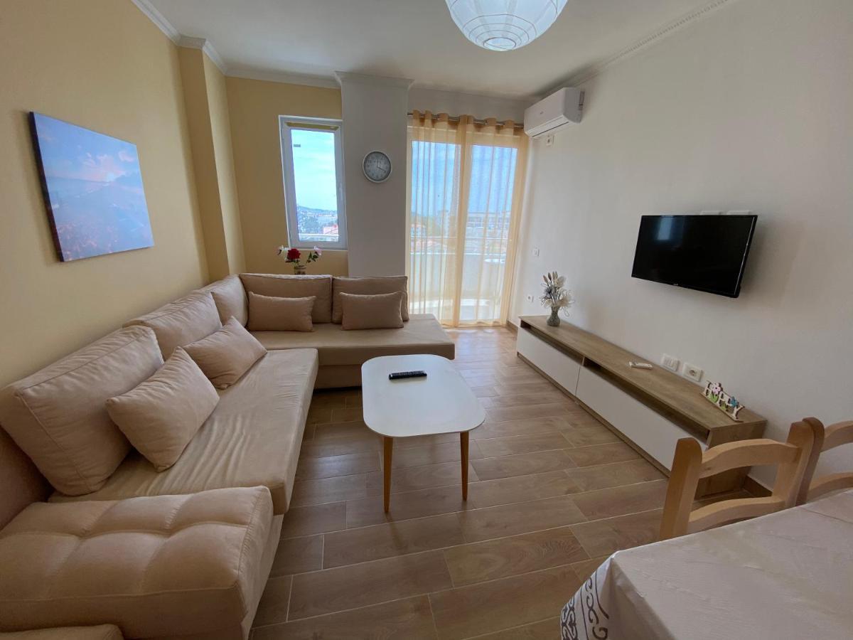 Best Summer Apartment Голем Экстерьер фото