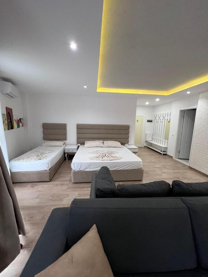 Best Summer Apartment Голем Экстерьер фото