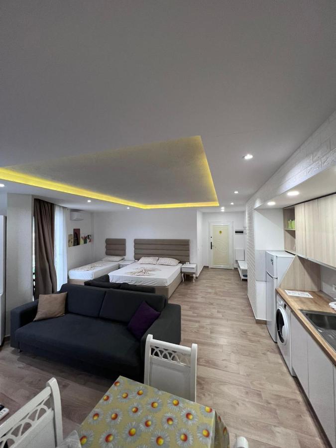 Best Summer Apartment Голем Экстерьер фото